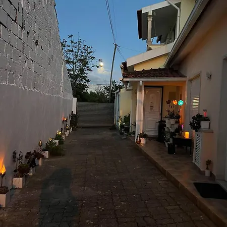 Sun And Ocean House With 2 Bathrooms Σπίτι διακοπών *